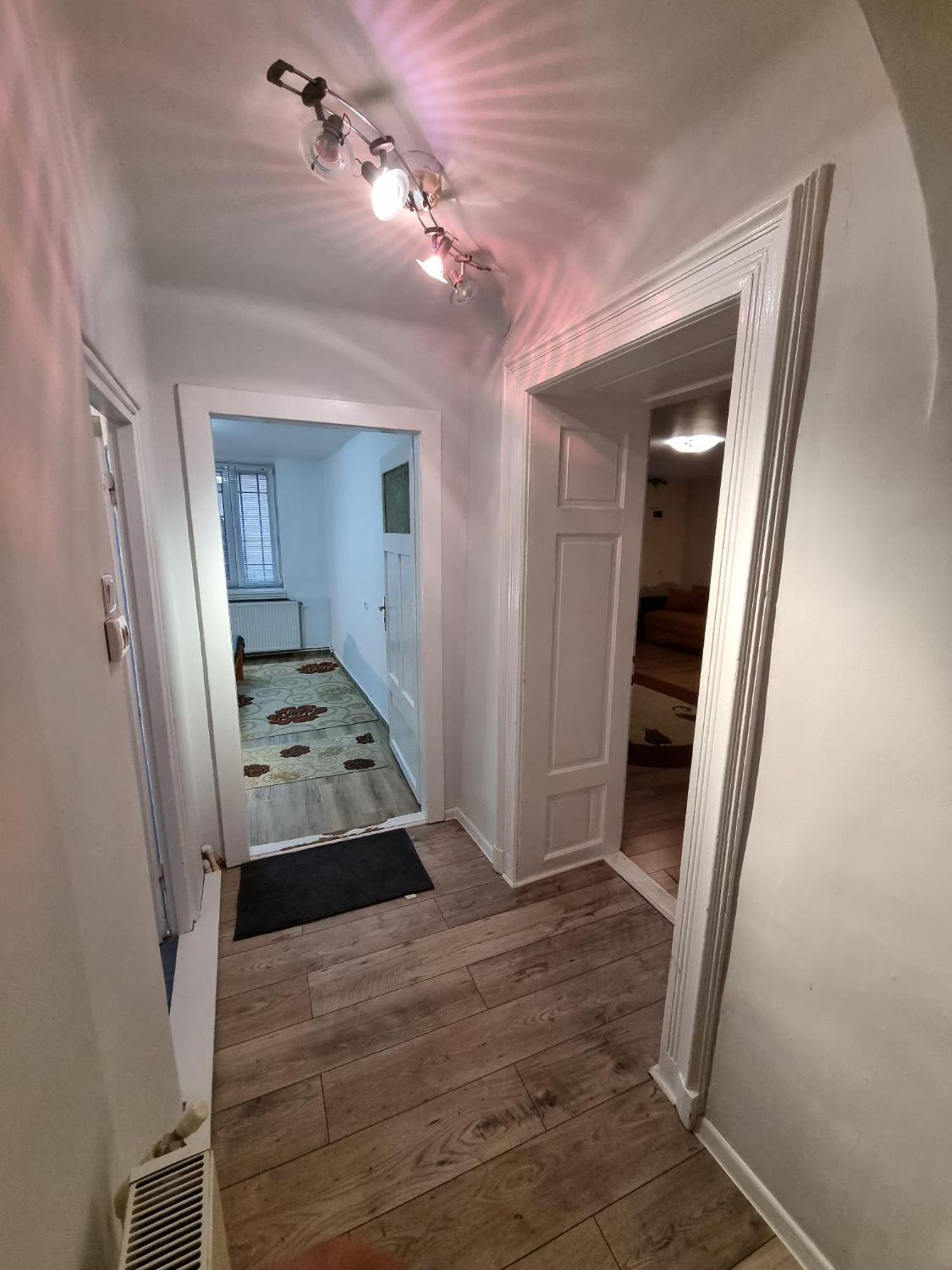R Castle - 2 Room Apartment 布拉索夫 外观 照片