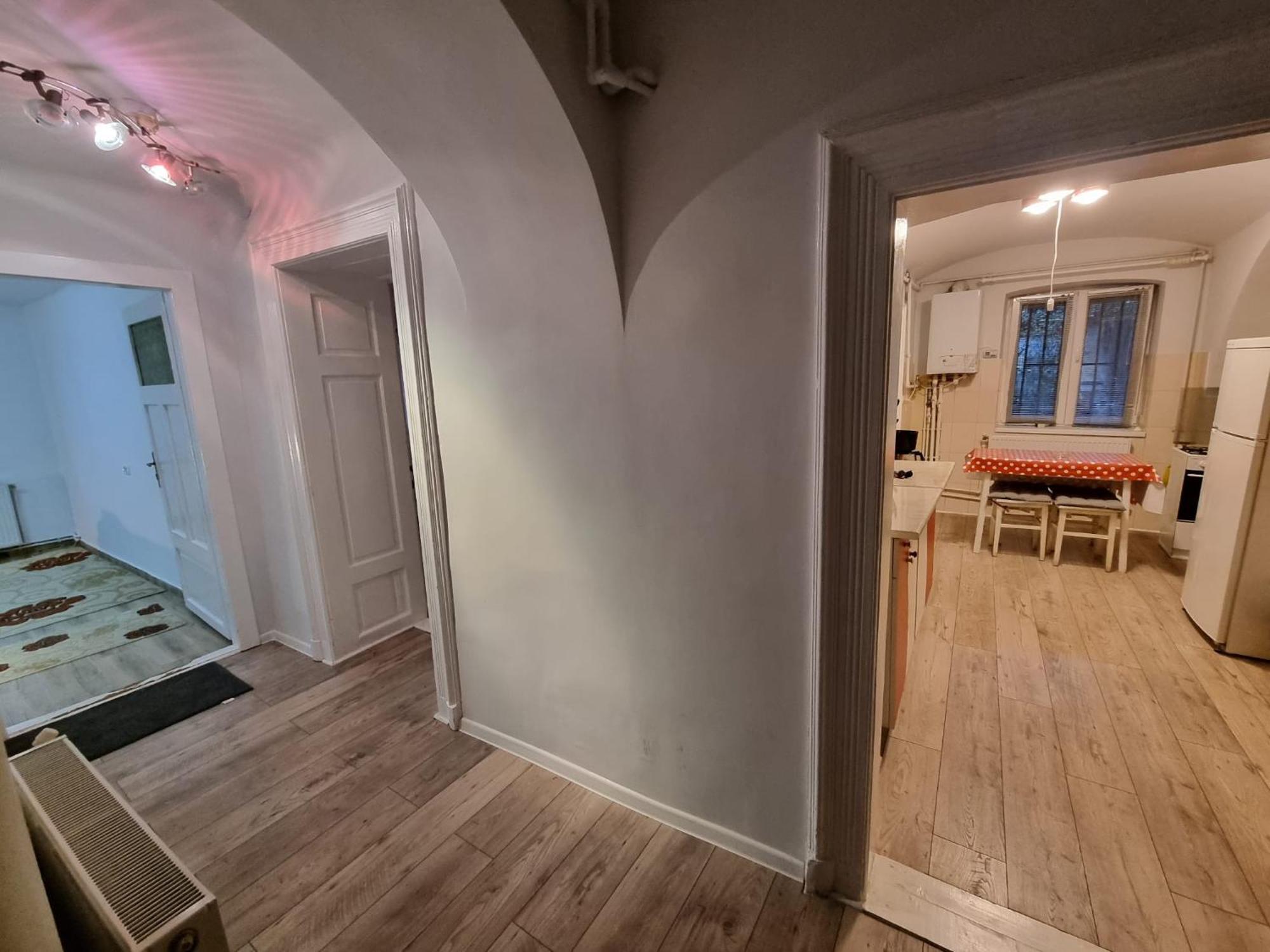 R Castle - 2 Room Apartment 布拉索夫 外观 照片